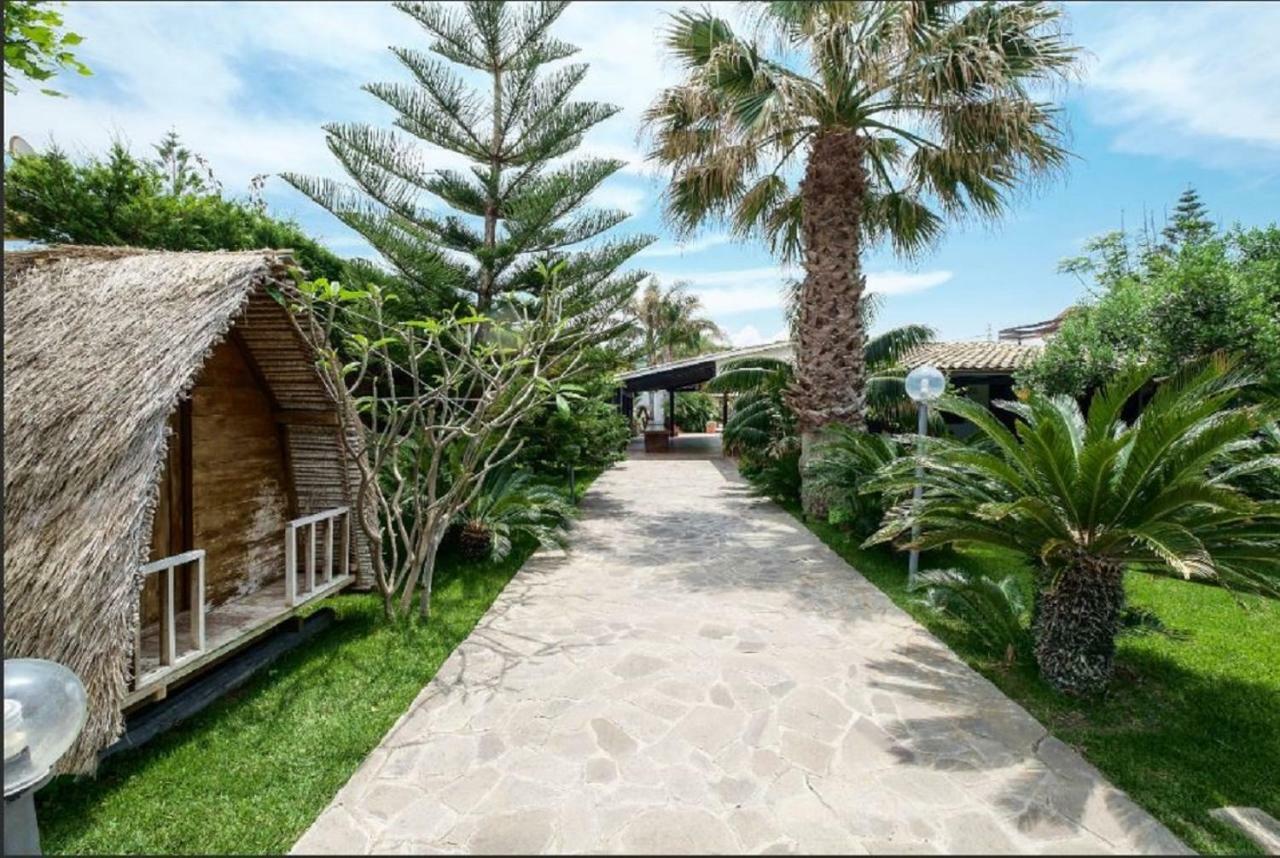 Rumah Saya Campofelice Di Roccella Zewnętrze zdjęcie